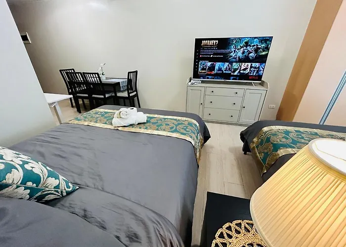 Casa Haraya Urban - Walking Distance To Naia Terminal 3 Newport With 500mbps Wifi And Free Netflix Access Aparthotel 4*