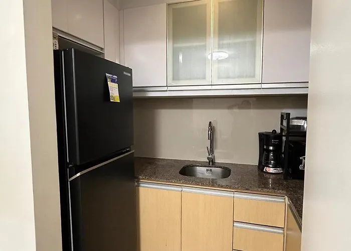 Casa Haraya Urban - Walking Distance To Naia Terminal 3 Newport With 500mbps Wifi And Free Netflix Access