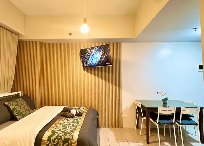 Casa Haraya Urban - Walking Distance To Naia Terminal 3 Newport With 500mbps Wifi And Free Netflix Access